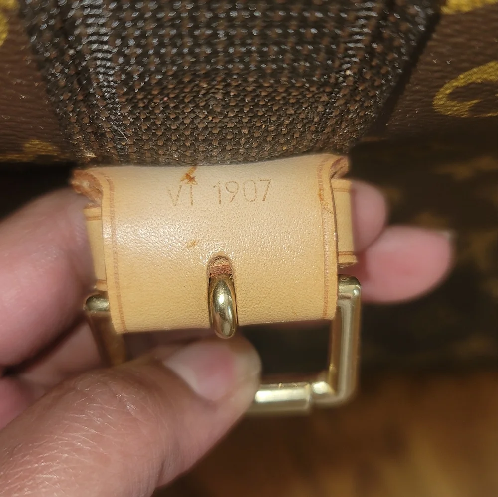 Louis Vuitton Monogram Satellite 53 Suitcase Luggage With Strap/Accessor…